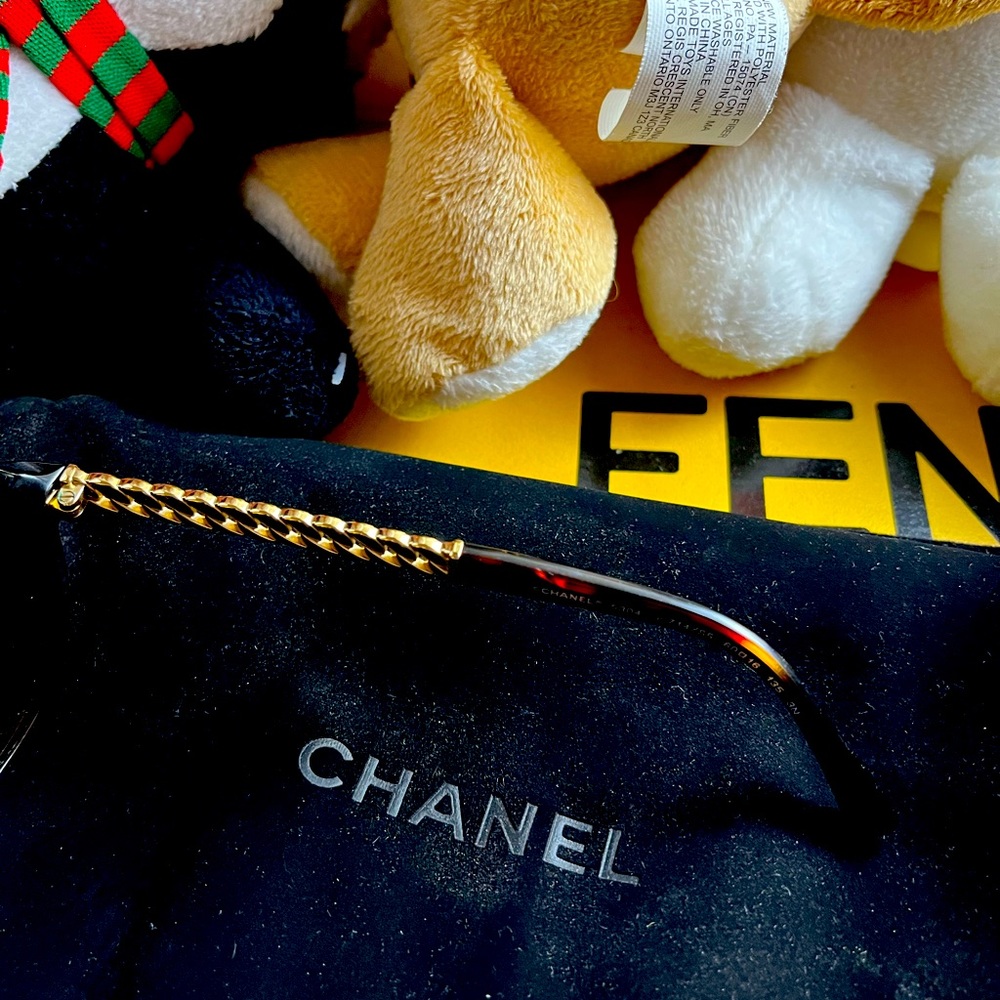 Authentic Chanel Sunglasses - Picture 8 of 9